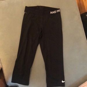 Nike pro leggings - Capri/Crop